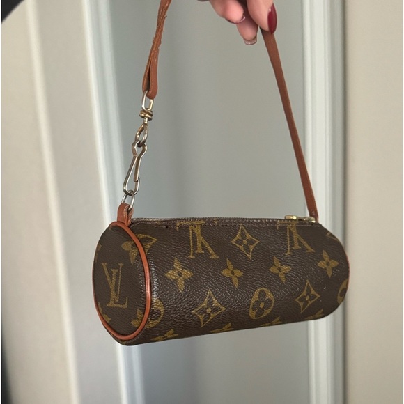 Authentic Louis Vuitton Mini Papillon - Picture 1 of 8